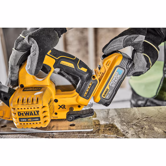 Pilarka tarczowa akumulatorowa 184 mm 18V XR 2x5,0Ah DeWalt DCS570H2T-QW - obrazek 2